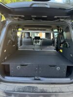 Полиця під стелю в багажник Toyota Land Cruiser 300 - Зображення 7