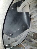 Комплект посиленого брудозахисту моторного відсіку з набором кліпс для Lexus GX 470 (2002-2009) - Зображення 17