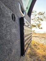 Відкидний стіл на двері багажника Nissan Patrol Y61 - Зображення 3