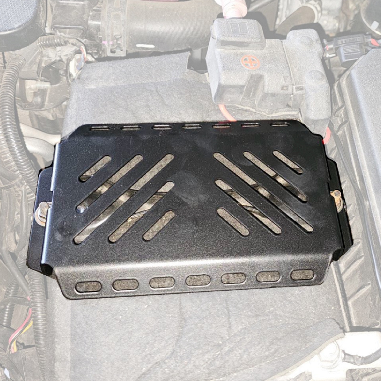 www_akkumulator_kvadrat-1 Кріплення на акумулятор для додаткових реле і запобіжників - Зображення 1