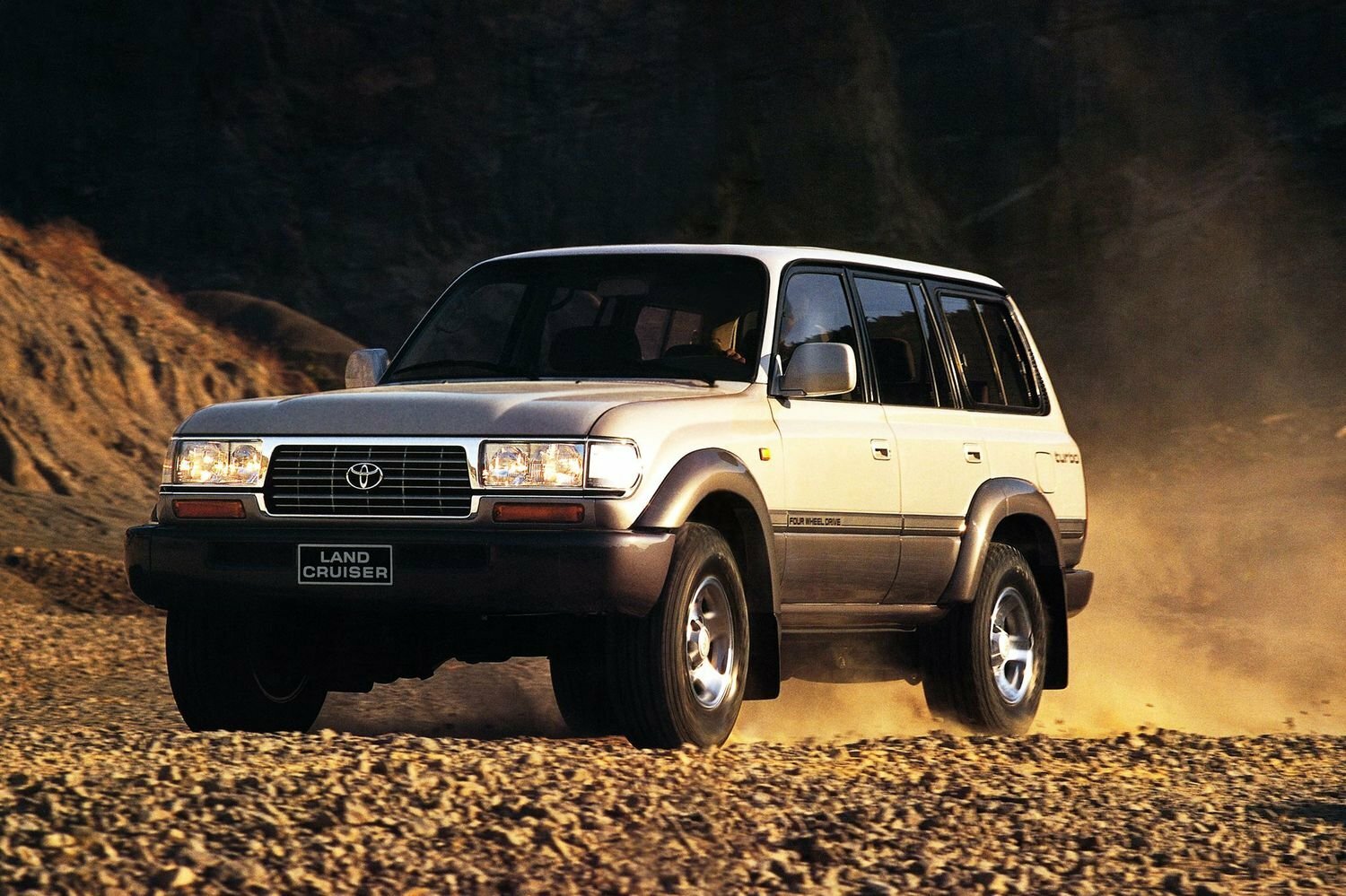 Land Cruiser 80 (1990-1997)